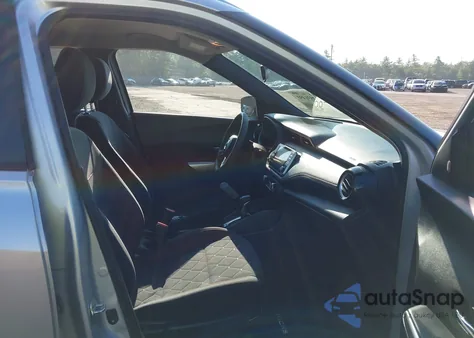 2019 Nissan Kicks Sr из США, поврежденный, VIN 3N1CP5CU9KL482660